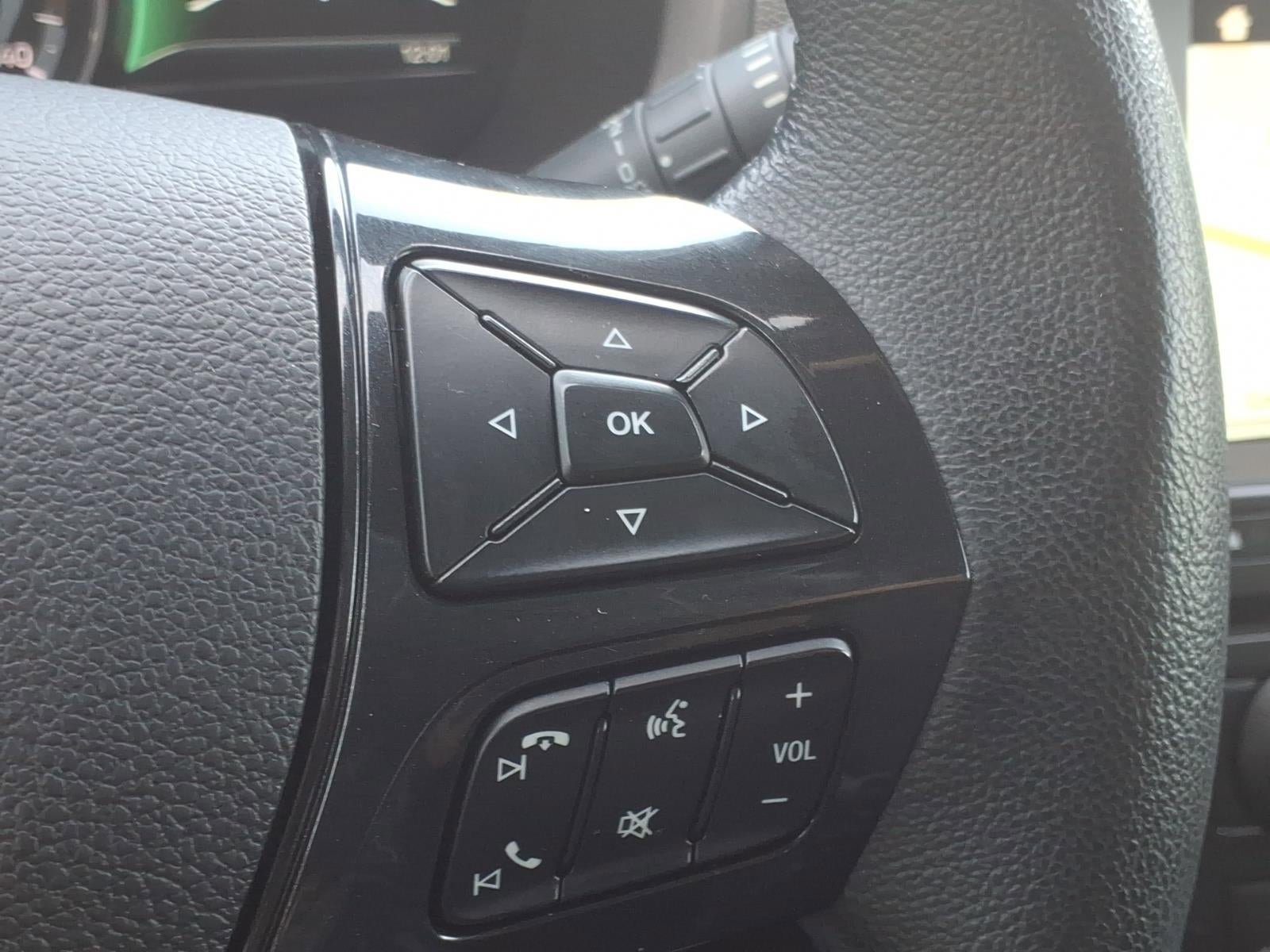 Used 2018 Ford Explorer XLT w/ Equipment Group 202A FWD image 24