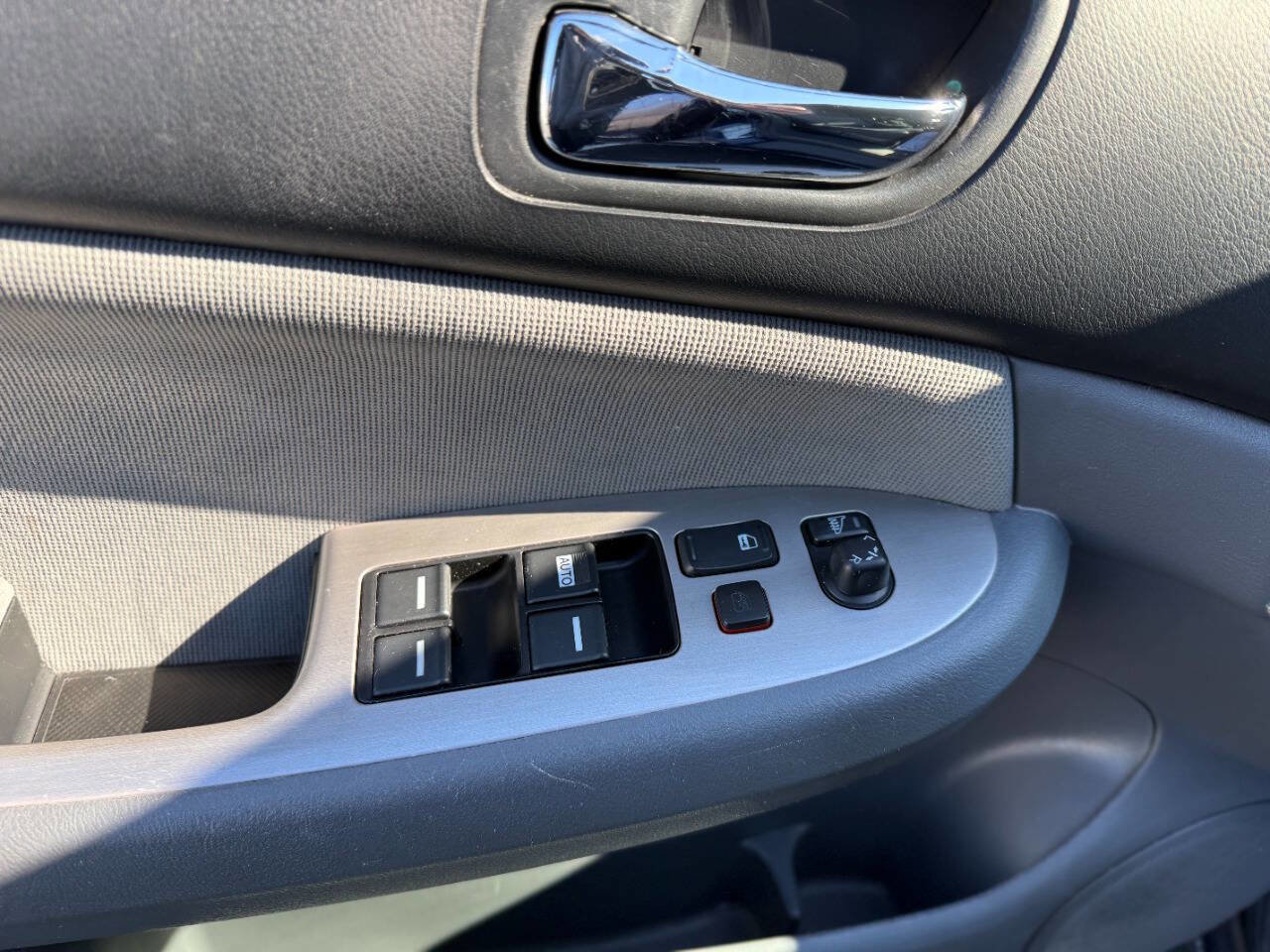 Used 2006 Honda Accord EX image 18