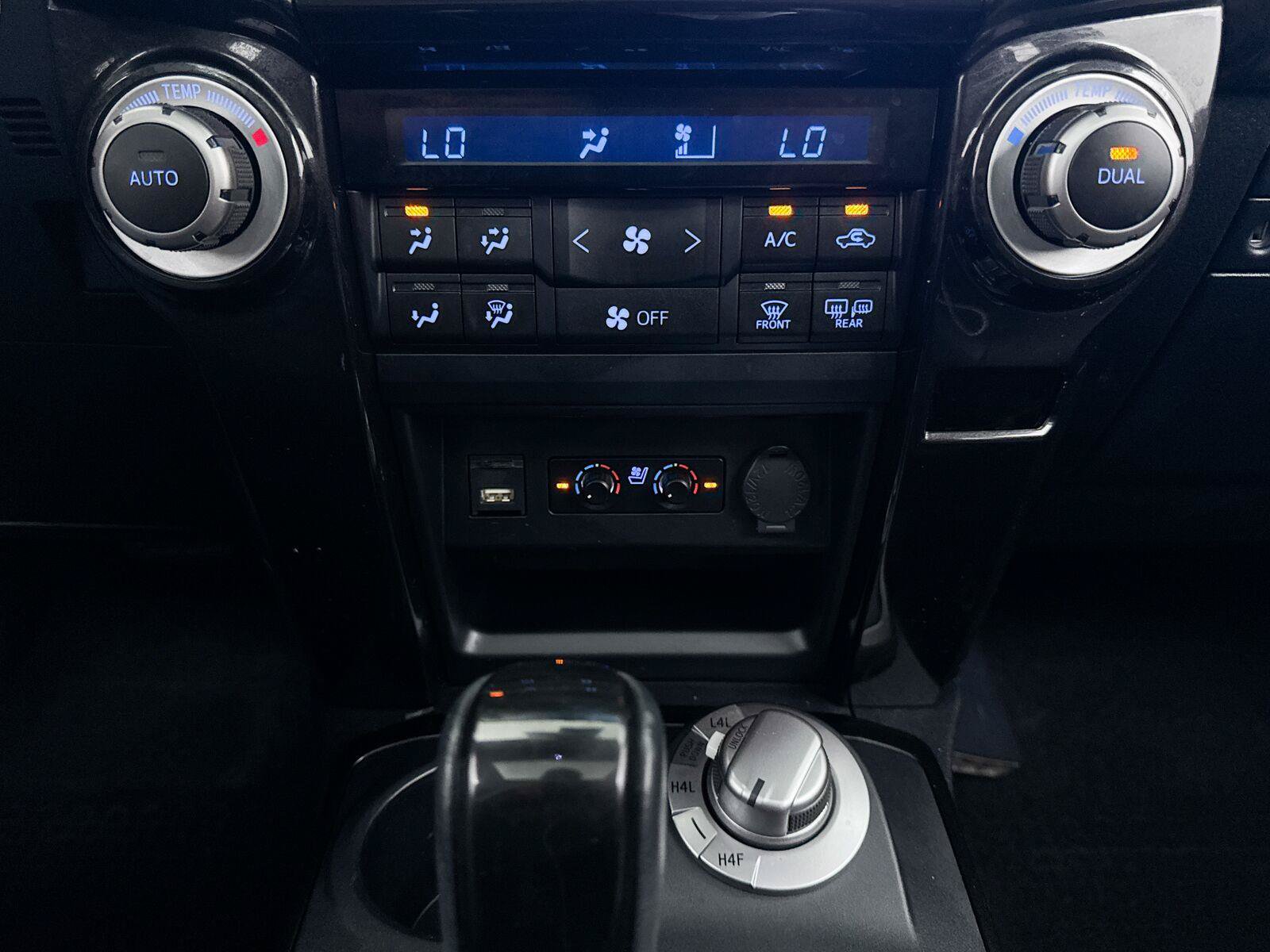 Used 2021 Toyota 4Runner Nightshade AWD/4WD image 27