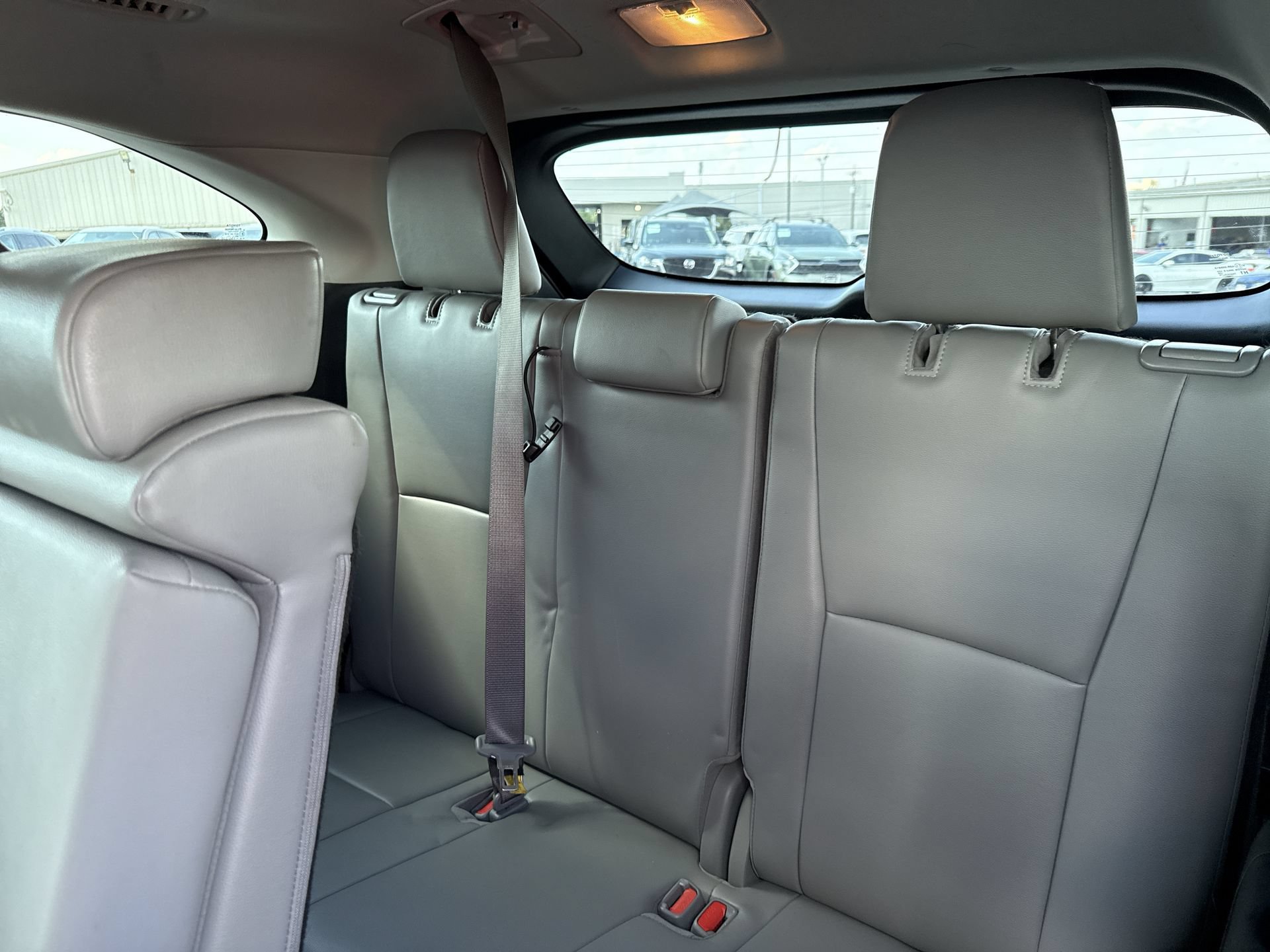 Certified 2021 Toyota Highlander XLE FWD image 26