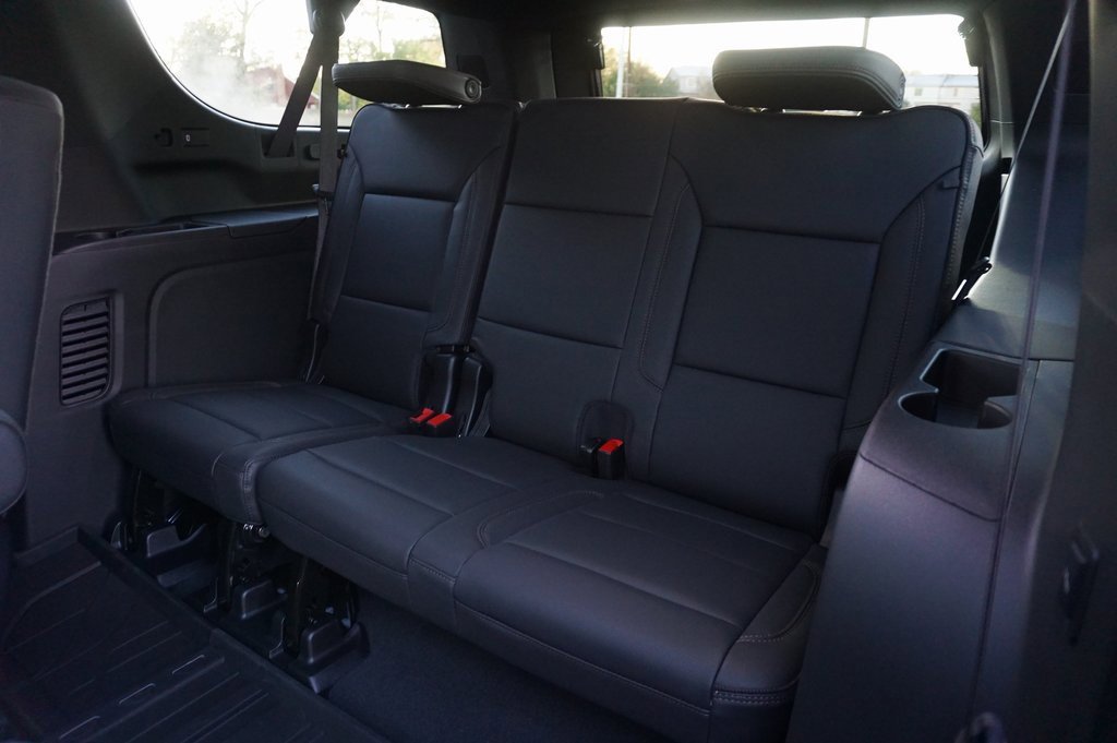 New 2026 Chevrolet Suburban High Country w/ Sun And Tow Package image 13