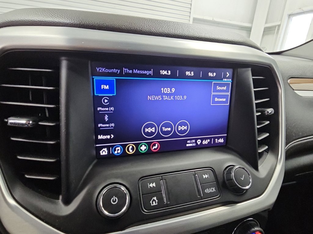 Used 2022 GMC Acadia SLE w/ Driver Convenience Package FWD image 15