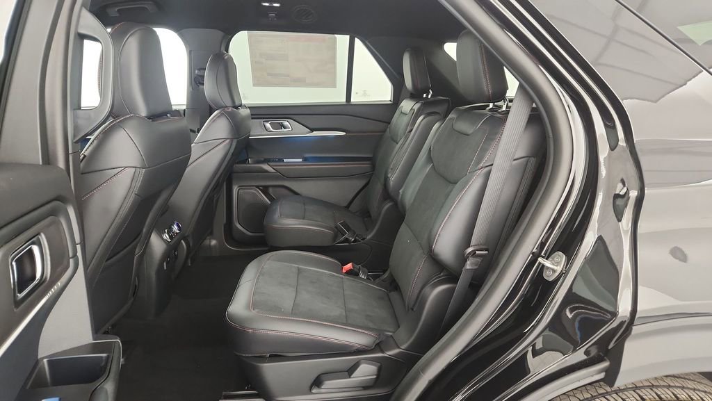 New 2026 Ford Explorer ST image 29