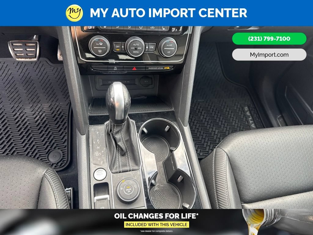 Used 2023 Volkswagen Atlas Cross Sport SEL R-Line AWD/4WD image 20