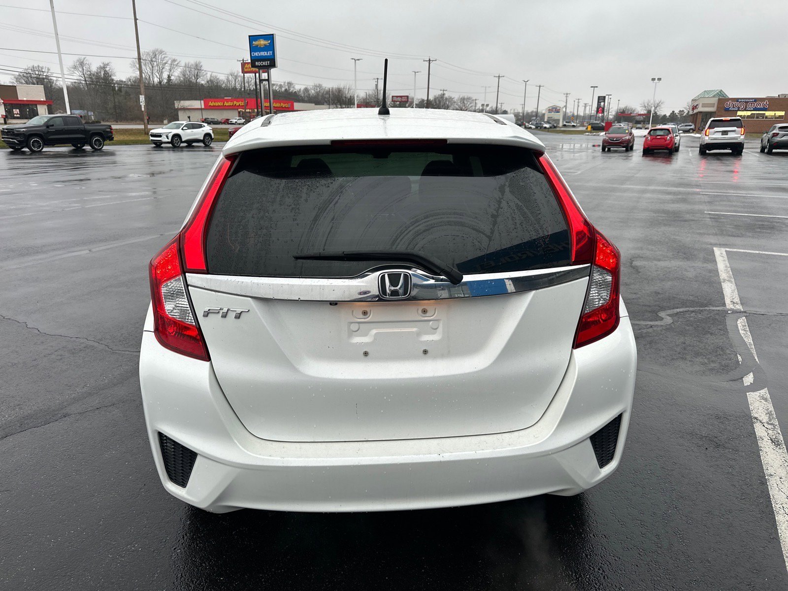 Used 2017 Honda Fit EX image 6