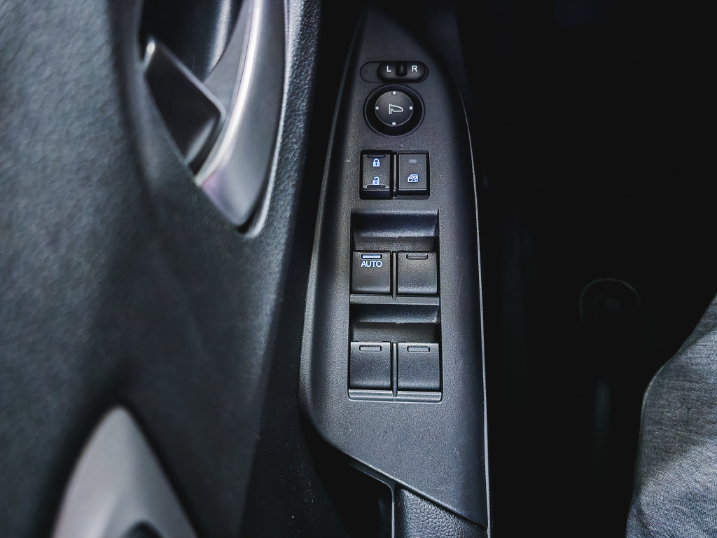 Used 2016 Honda Fit EX image 20