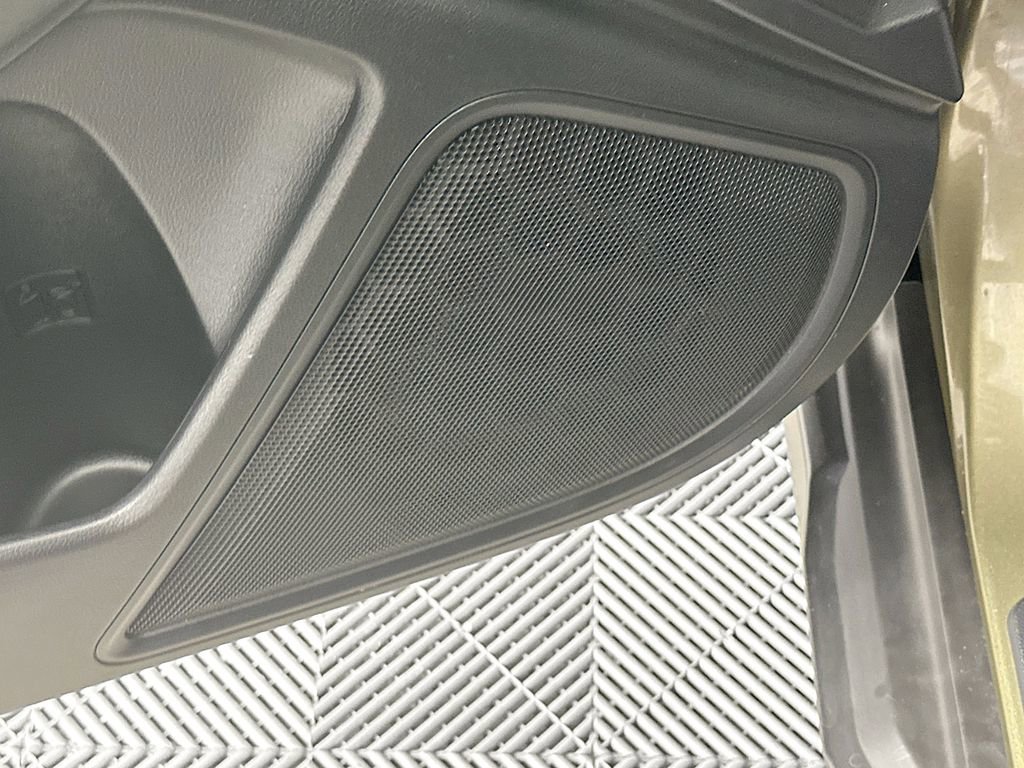 Used 2023 Subaru Outback Premium w/ Popular Package #1 AWD/4WD image 26