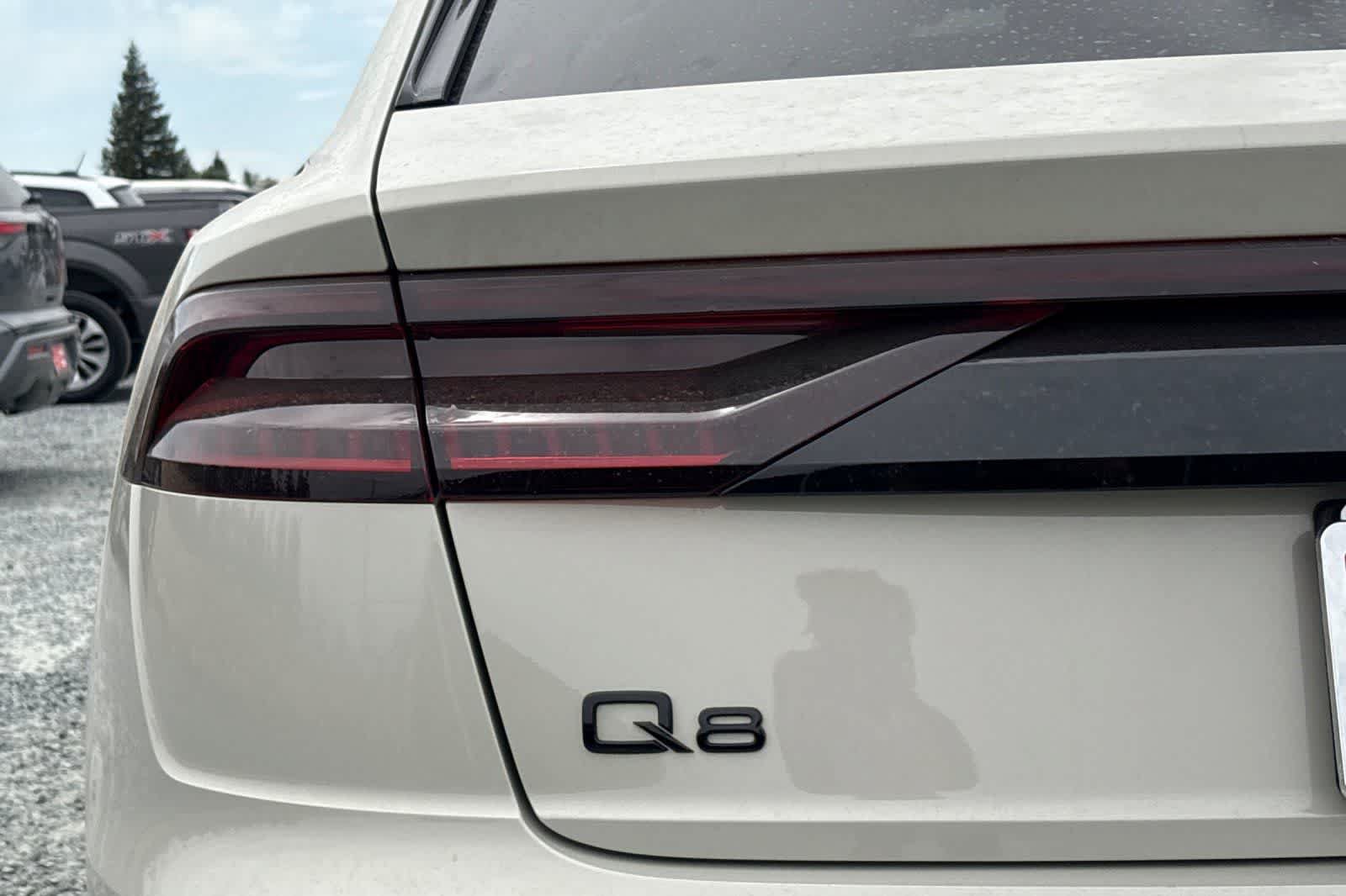 Used 2023 Audi Q8 Prestige w/ Prestige Package AWD/4WD image 13