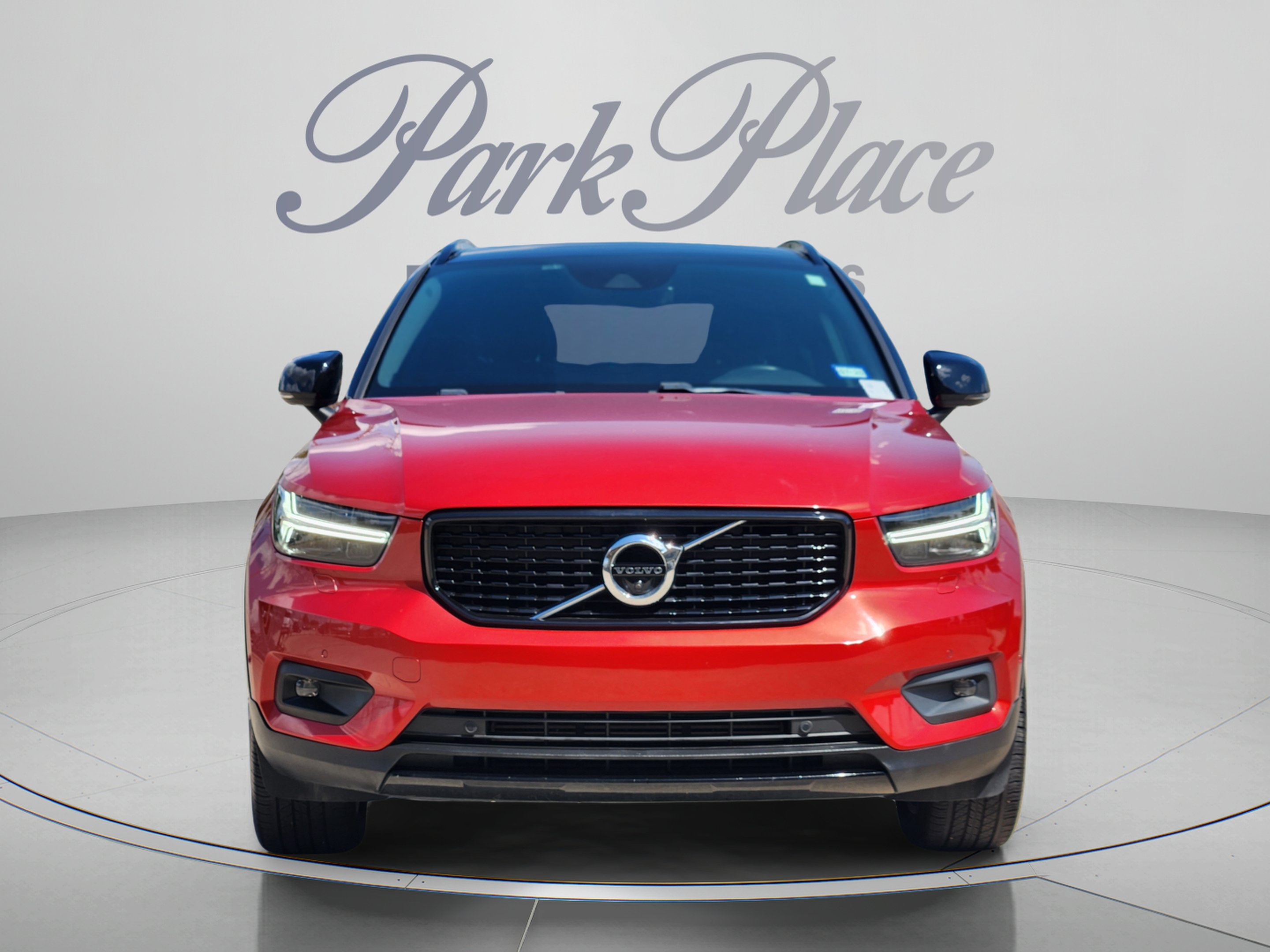 Used 2019 Volvo XC40 T5 R-Design AWD/4WD image 9