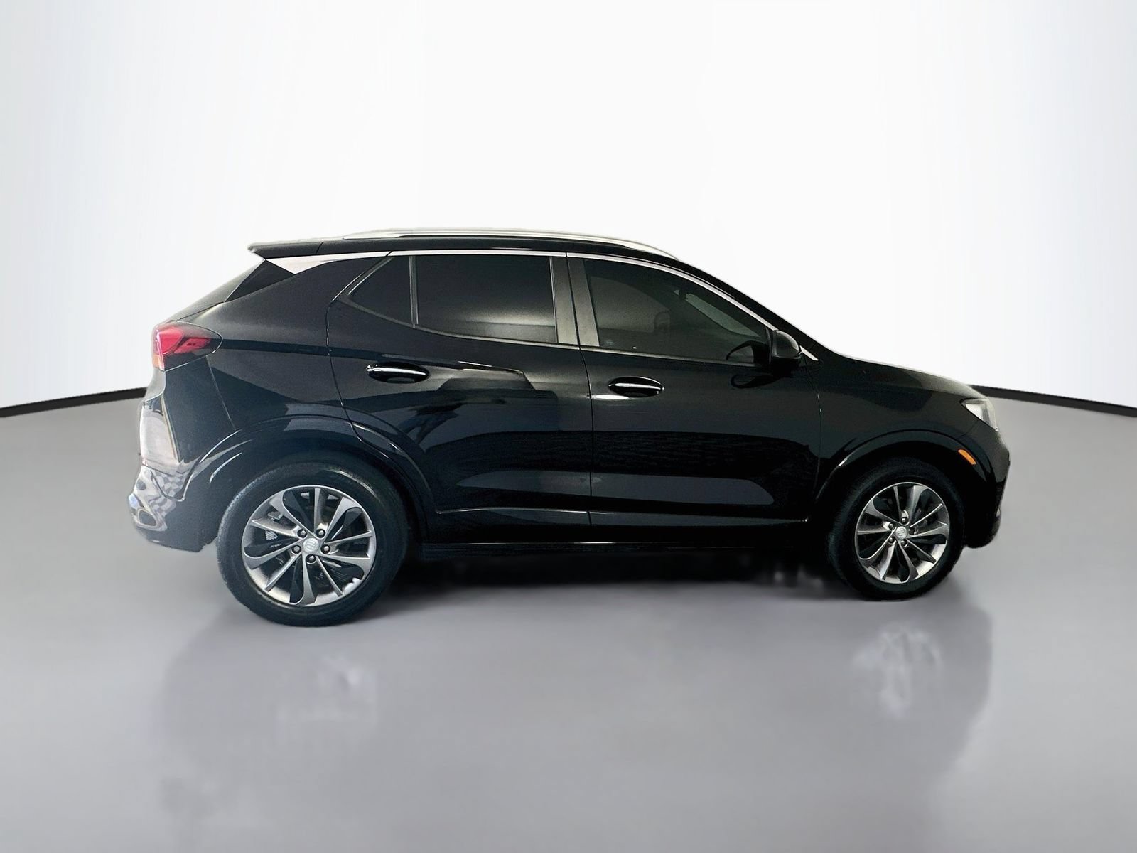 Used 2021 Buick Encore GX Preferred w/ Sport Touring Package FWD image 8