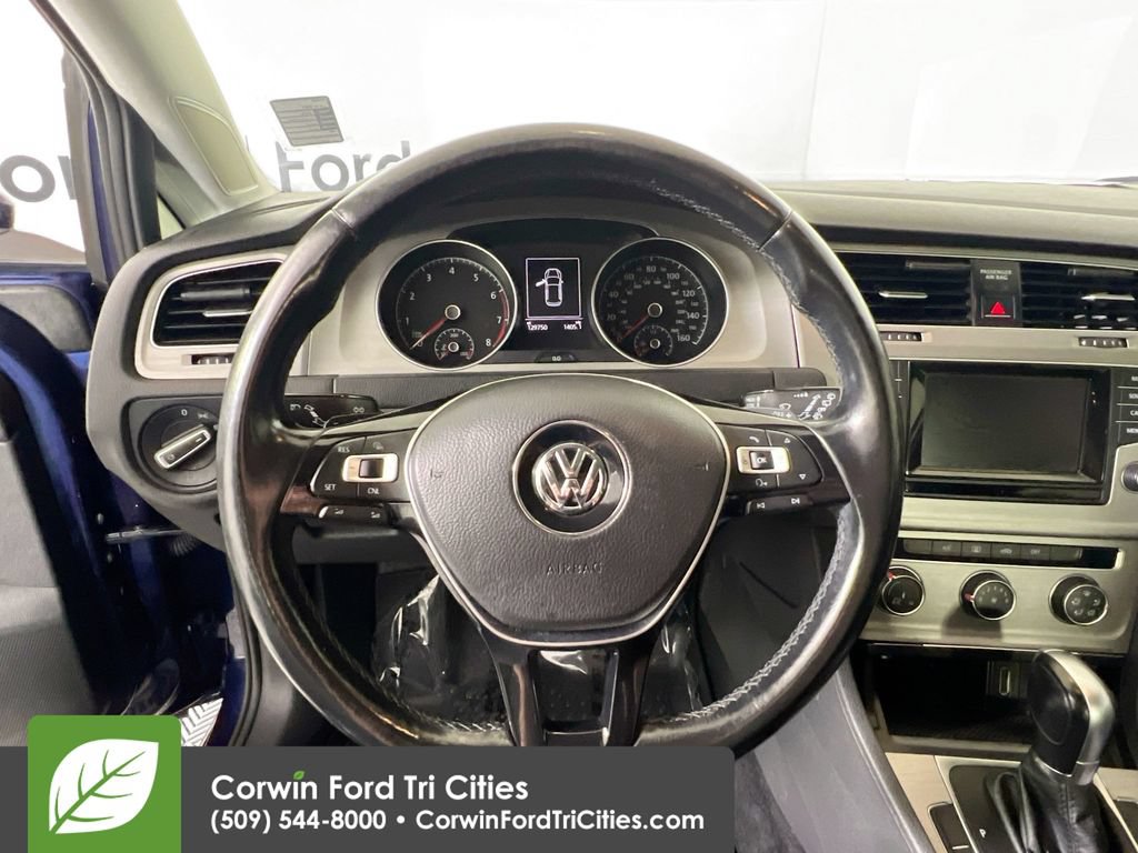 Used 2015 Volkswagen Golf S FWD image 8