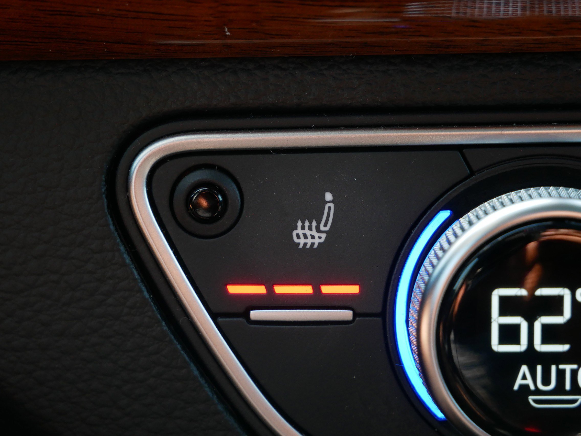 Used 2022 Audi Q5 2.0T Premium Plus w/ Premium Plus Package image 32