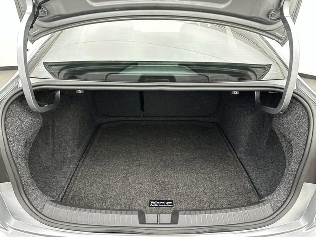 Used 2021 Volkswagen Jetta R-Line w/ R-Line Cold Weather Package image 25