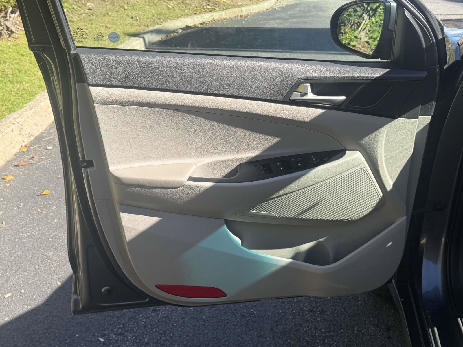 Used 2019 Hyundai Tucson Value AWD/4WD image 15