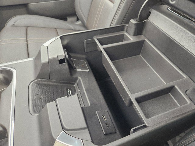 New 2026 Chevrolet Silverado 3500 High Country w/ High Country Premium Package image 54