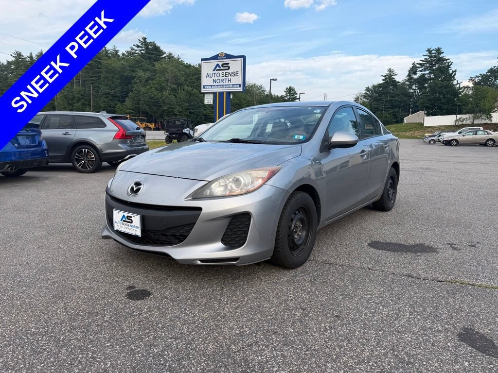 Used 2013 MAZDA MAZDA3 i SV