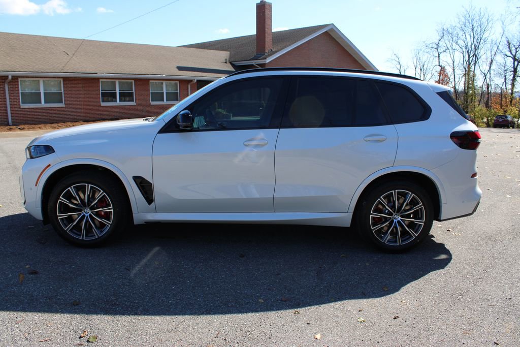 New 2026 BMW X5 M60i w/ Climate Comfort Package image 5