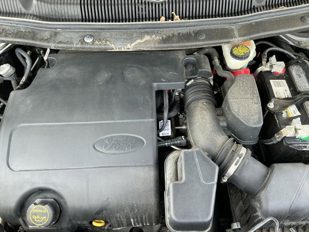 Used 2017 Ford Explorer XLT w/ Equipment Group 202A image 25