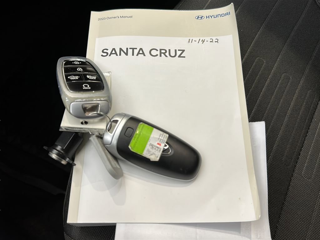 Used 2023 Hyundai Santa Cruz SEL Premium image 29