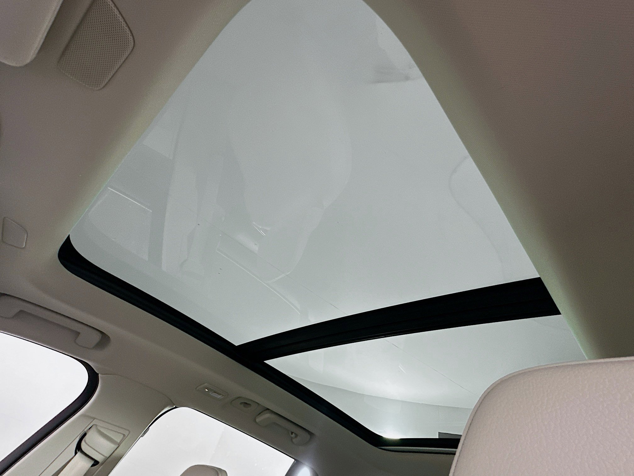 Used 2024 Volvo XC90 B5 Core w/ Protection Package Premier image 26