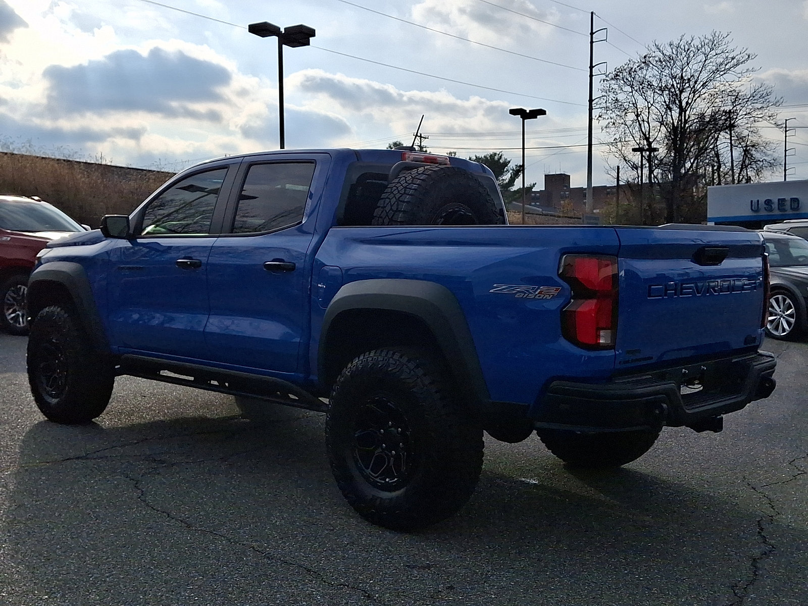 Used 2025 Chevrolet Colorado ZR2 w/ ZR2 Bison Edition image 4