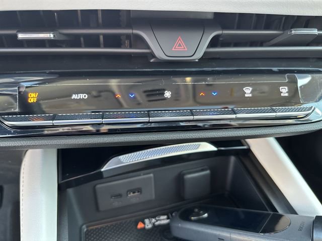 New 2026 Buick Envision Avenir AWD/4WD image 19