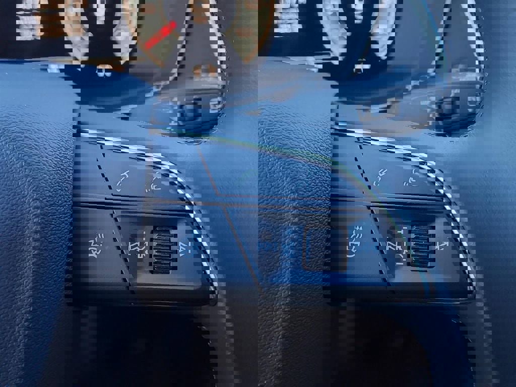 Used 2025 Audi Q5 2.0T Premium image 20