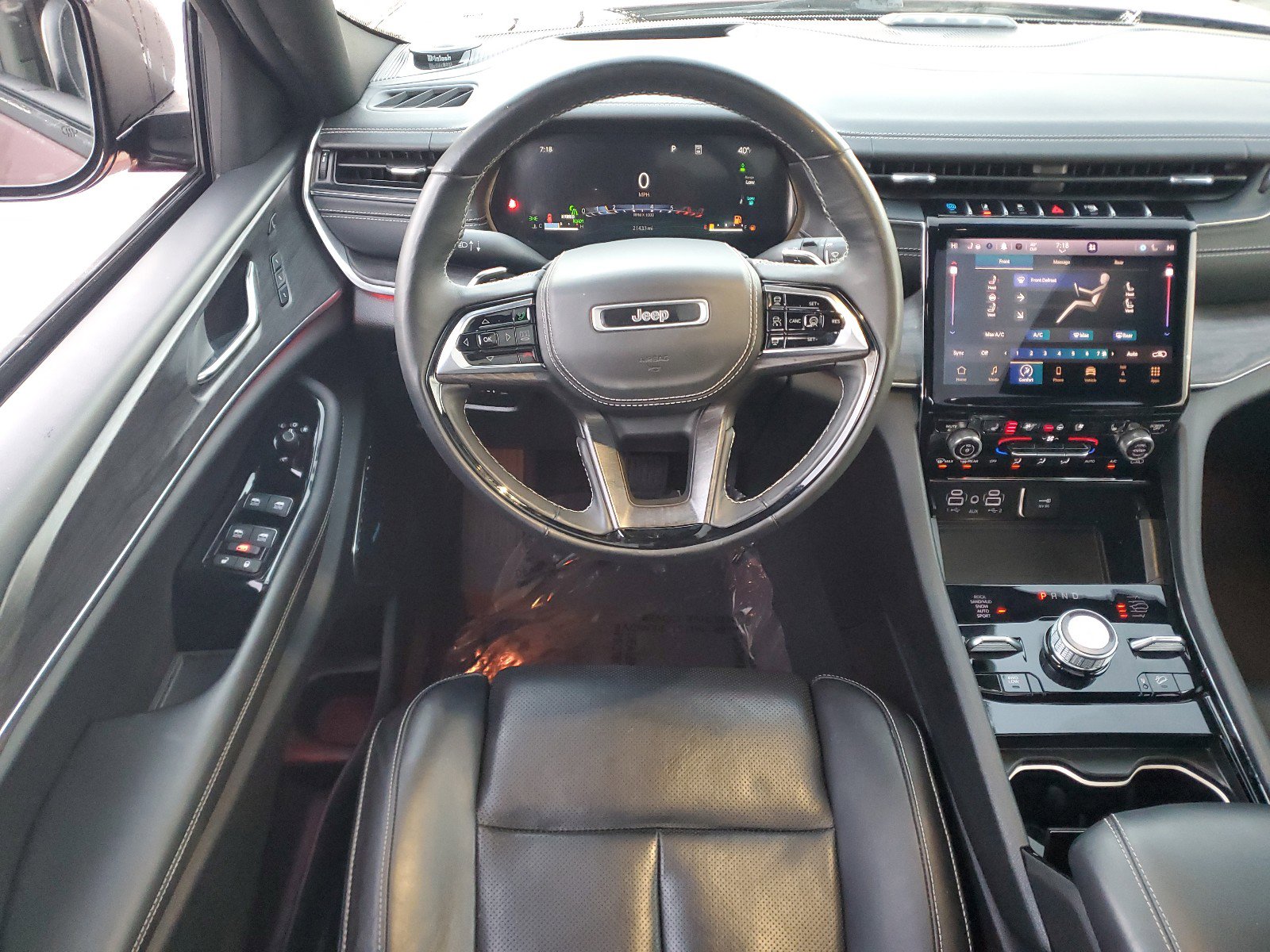 Used 2024 Jeep Grand Cherokee Overland w/ Advanced Protech Group III image 14