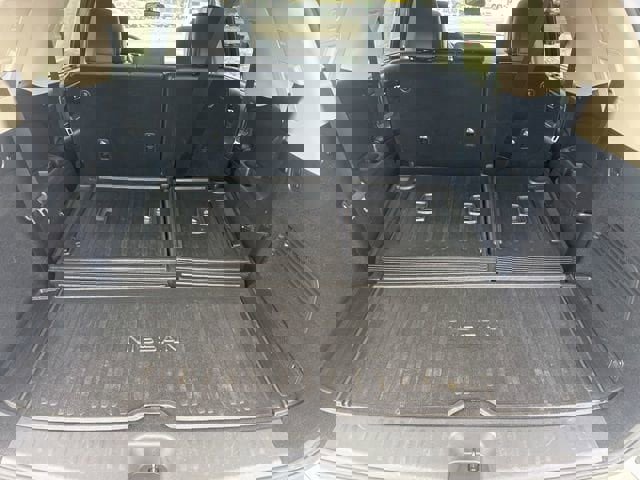 Used 2022 Nissan Pathfinder SL w/ Cargo Package image 25