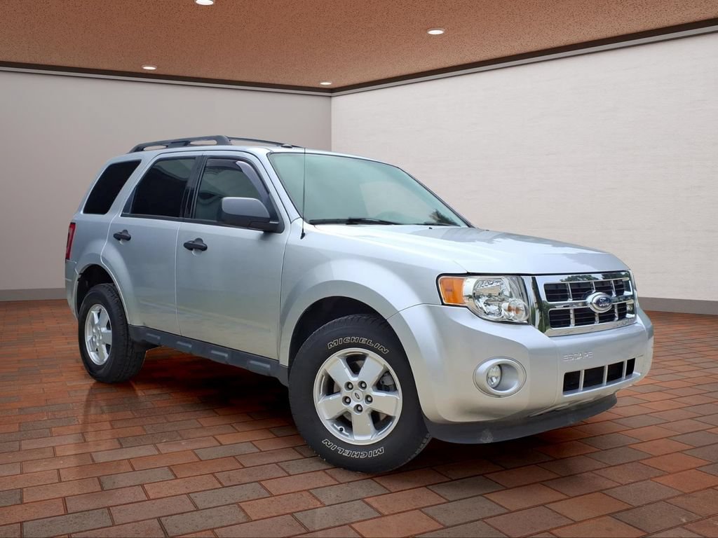 Used 2012 Ford Escape XLT AWD/4WD image 3