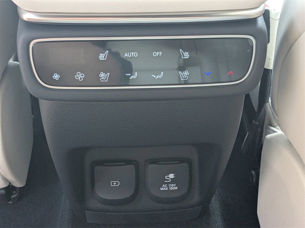 New 2025 Genesis GV80 3.5T Prestige image 13