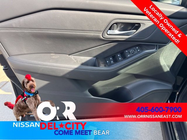 New 2026 Nissan Rogue Dark Armor AWD/4WD image 15