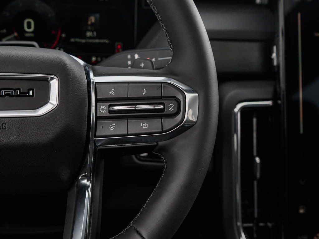 New 2026 GMC Yukon XL Denali w/ Denali Reserve Package image 24