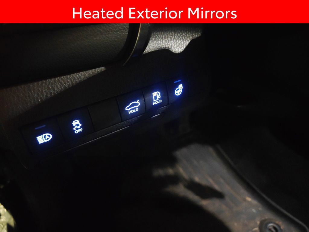 Used 2023 Toyota Camry SE w/ Cold Weather Package image 8