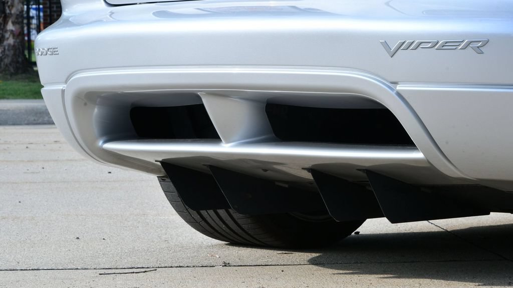Used 2005 Dodge Viper SRT-10 w/ Mamba Edition Group RWD image 40