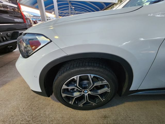 Used 2021 BMW X1 xDrive28i w/ Premium Package AWD/4WD image 5