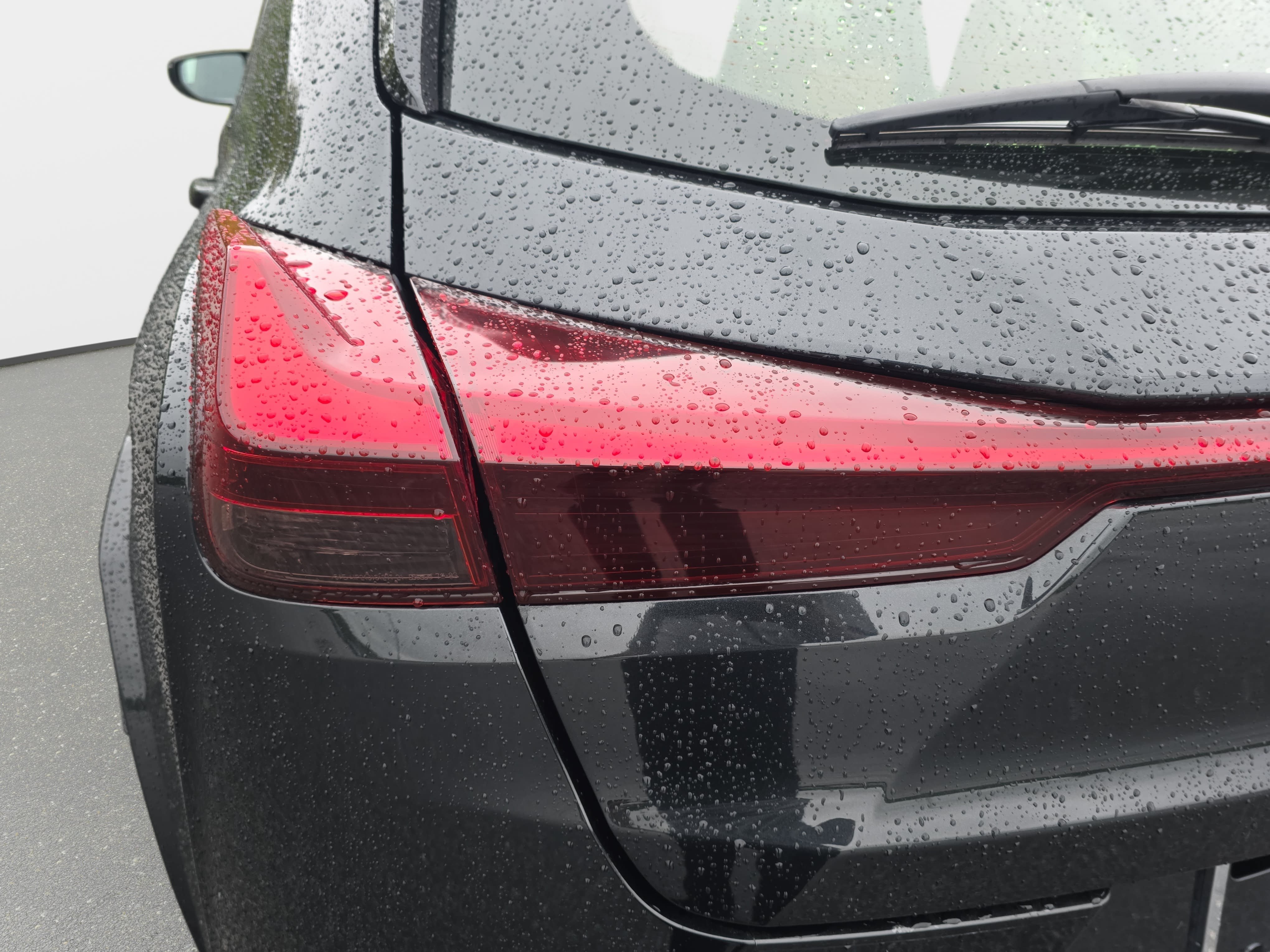 Used 2025 Lexus UX 300h AWD w/ Accessory Package (Z2) image 35