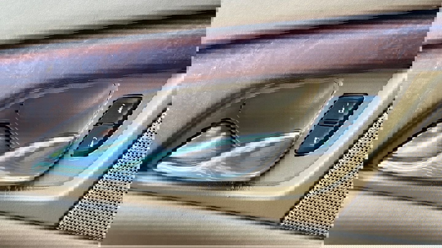 Used 2017 Cadillac Escalade Platinum RWD image 54