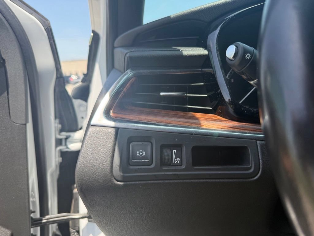 Used 2020 Cadillac XT5 Premium Luxury AWD/4WD image 20