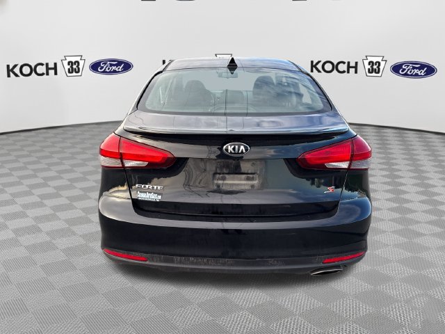 Used 2018 Kia Forte S FWD image 7