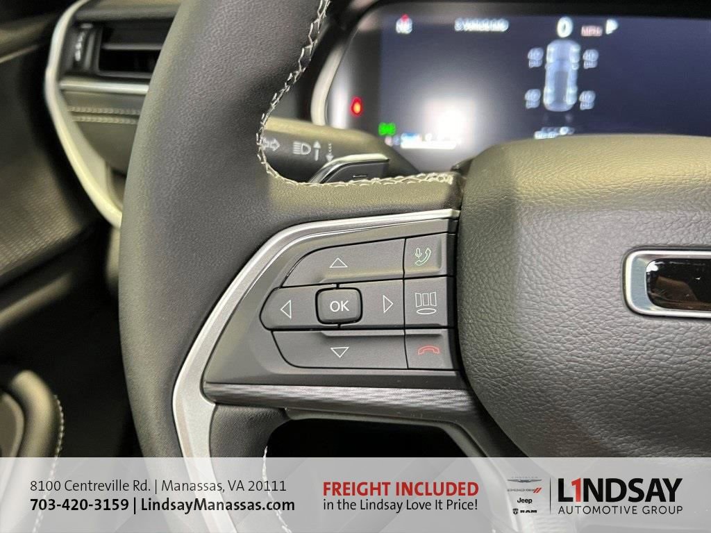 New 2025 Jeep Grand Cherokee Laredo X w/ Luxury Tech Group I image 32