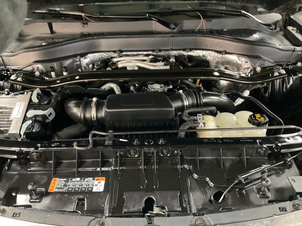 Used 2020 Ford Explorer Platinum w/ Premium Technology Package image 20