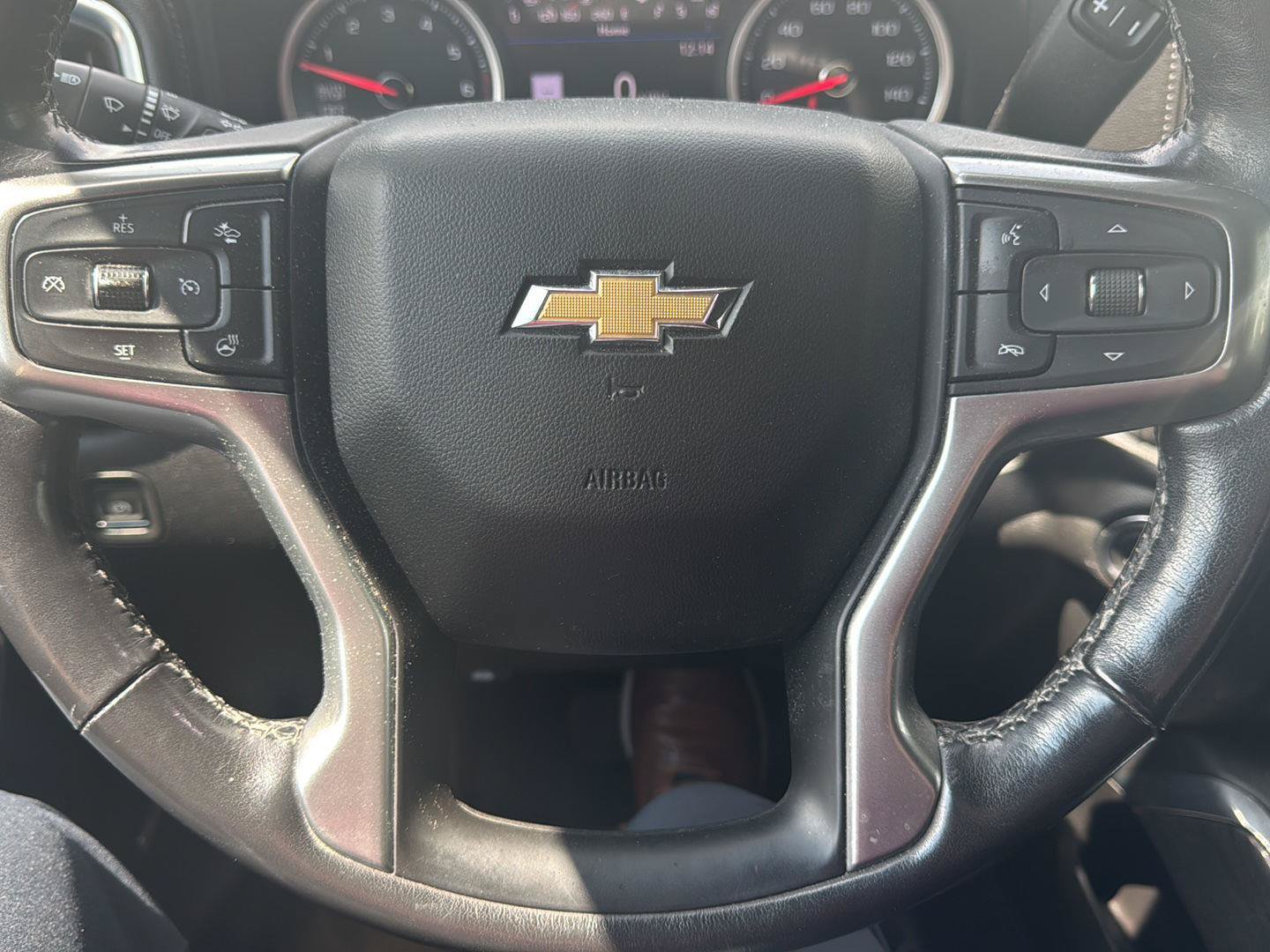 Used 2019 Chevrolet Silverado 1500 LTZ w/ LTZ Plus Package AWD/4WD image 12