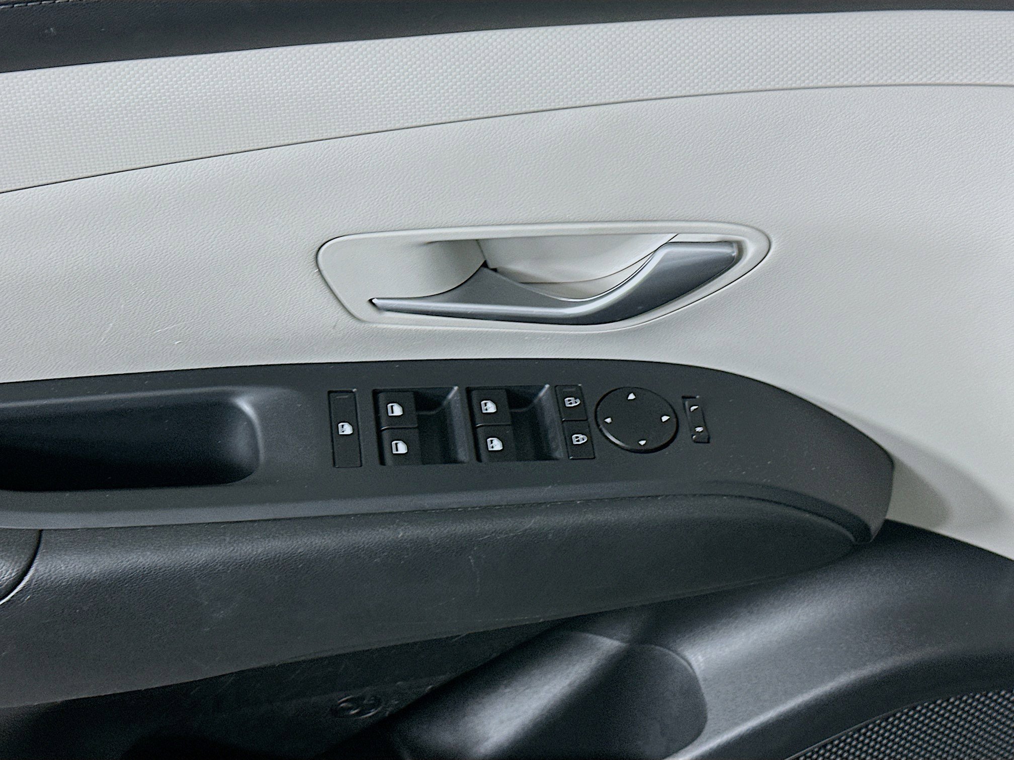 Used 2025 Hyundai Tucson SEL FWD image 15