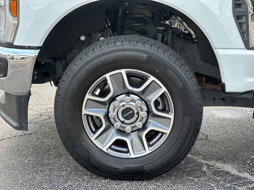 Certified 2025 Ford F250 XLT AWD/4WD image 27