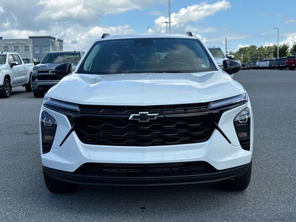 New 2026 Chevrolet Trax LT w/ Driver Confidence Package FWD image 6