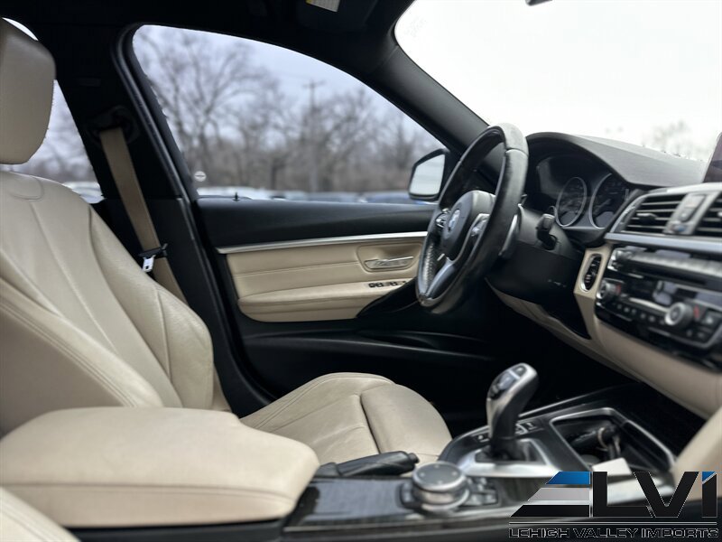 Used 2016 BMW 340i xDrive Sedan AWD/4WD image 27