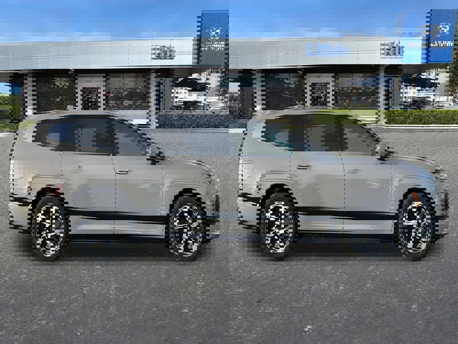 New 2026 Hyundai Ioniq 9 Calligraphy image 8