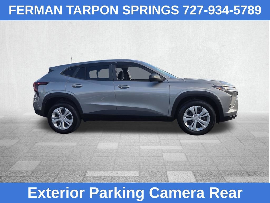 Certified 2025 Chevrolet Trax LS w/ Driver Confidence Package FWD image 13