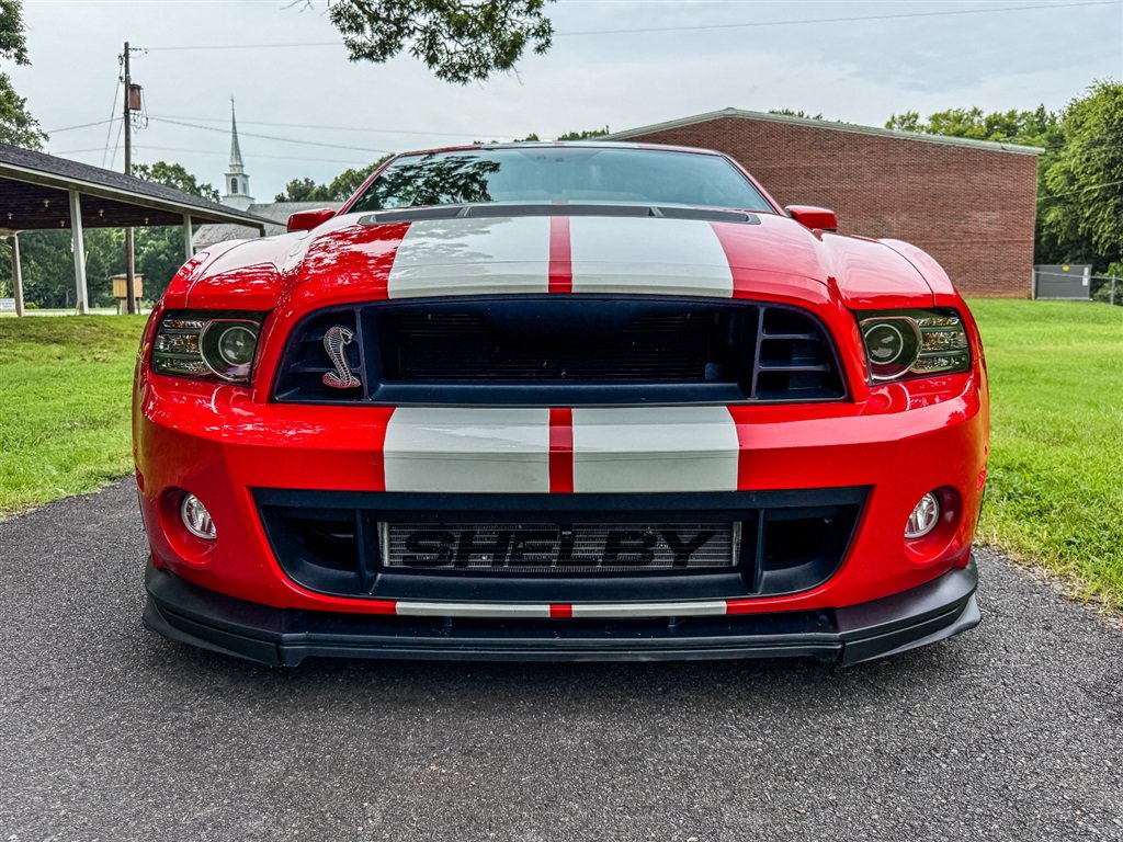 Used 2014 Ford Mustang Shelby GT500 w/ Equipment Group 821A RWD image 10